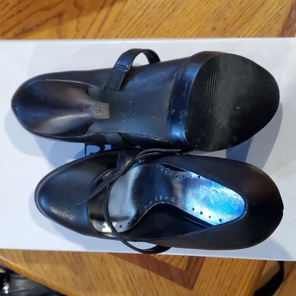 BCBG - Picture 4 of 4